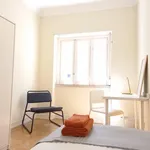 Rent 3 bedroom apartment in Lisbon