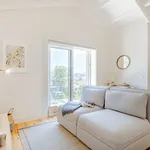 Rent 1 bedroom apartment of 40 m² in Porto