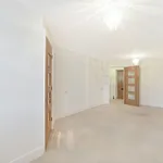 Rent 1 bedroom flat in Epping Forest