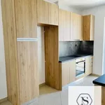 Rent 3 bedroom apartment of 104 m² in Marousi