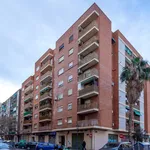 Rent a room of 130 m² in Valencia