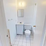 Rent 1 bedroom apartment in Windsor