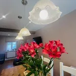 Rent 3 bedroom flat in East Midlands