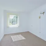 Rent 1 bedroom flat in East Midlands