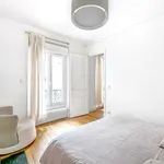 Appartement de 753 m² avec 2 chambre(s) en location à Paris