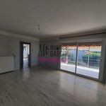 Rent 4 bedroom apartment of 74 m² in Carpentras