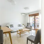 Rent 3 bedroom apartment of 50 m² in Caleta de Velez