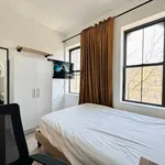 Rent 4 bedroom apartment in New York