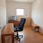 Rent 3 bedroom apartment in Wales