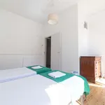 Rent a room in lisbon