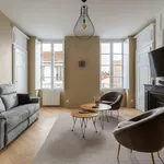 Appartement de 830 m² avec 3 chambre(s) en location à Lyon