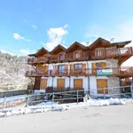 Affitto 3 camera appartamento di 89 m² in Aprica