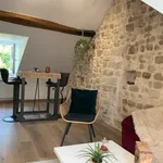 Rent 2 bedroom apartment of 42 m² in Fontainebleau