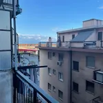 Rent 5 bedroom apartment of 80 m² in Genoa