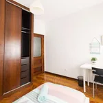 Rent 3 bedroom apartment in porto