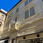 Rent 4 bedroom apartment of 198 m² in Padua