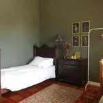 Rent 3 bedroom apartment in Lisbon