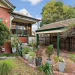 Rent 3 bedroom house of 377 m² in  Canterbury VIC 3126                        