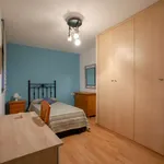 Rent a room of 75 m² in valencia