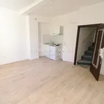 Appartement de 18 m² avec 1 chambre(s) en location à Taussac