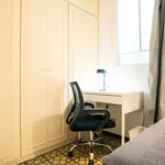 Rent a room of 110 m² in Barcelona