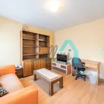 Alquilo 2 dormitorio apartamento de 79 m² en Oviedo