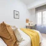 Rent 18 bedroom apartment in Madrid