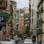 Rent 4 bedroom apartment in Valencia