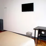 Rent a room of 300 m² in Madrid