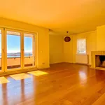 Rent 4 bedroom apartment of 200 m² in Matosinhos