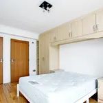 Rent 2 bedroom flat in  London