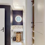 Louez une chambre de 308 m² à Paris