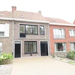 Huur 3 slaapkamer huis van 164 m² in Ardooie