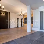 Rent 5 bedroom apartment of 110 m² in Firenze