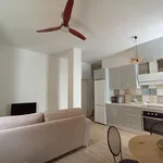 Rent 5 bedroom apartment of 72 m² in Seville