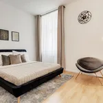 Pronajměte si 1 ložnic/e byt o rozloze 33 m² v Prague