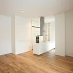 Pronajměte si 1 ložnic/e byt o rozloze 74 m² v Prague