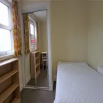 Rent 3 bedroom flat in Aberdeen