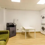 Rent 2 bedroom apartment of 70 m² in Málaga