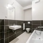 Pronajměte si 2 ložnic/e byt o rozloze 53 m² v Prague