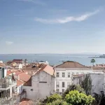 Rent 3 bedroom apartment of 107 m² in lisbon