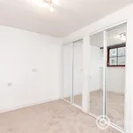 Rent 2 bedroom flat in Aberdeen