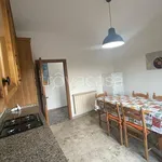 Rent 4 bedroom apartment of 92 m² in Castelraimondo