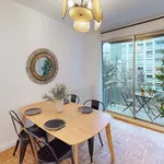 Louez une chambre de 77 m² à Paris