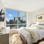 Rent 1 bedroom apartment of 76 m² in New York City