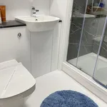 Rent 1 bedroom apartment in West Midlands