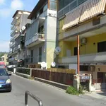 Affitto 2 camera appartamento di 40 m² in Napoli