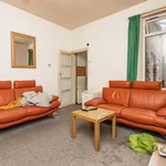 Rent 3 bedroom flat in West Midlands