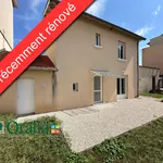 Rent 4 bedroom house of 9511 m² in VILLEFRANCHE SUR SAONE