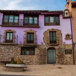 Rent a room of 450 m² in Sojuela